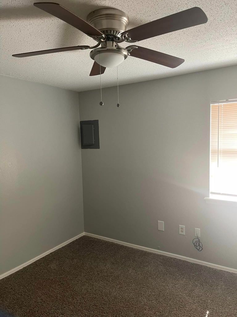 Gallery Image : K.E.E Cleaning Service